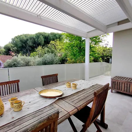 Matilde Only 10 Min From The