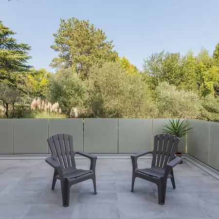 Matilde Only 10 Min From The Villa *
